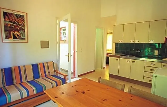 Apartamentos Cala Blanca